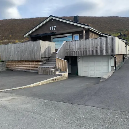 Northen Light Stay- Great Bus Links & Free Parking Tromsø