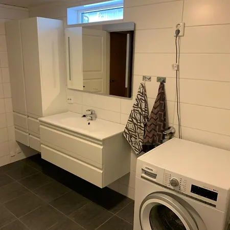 Northen Light Stay- Great Bus Links & Free Parking Apartmán