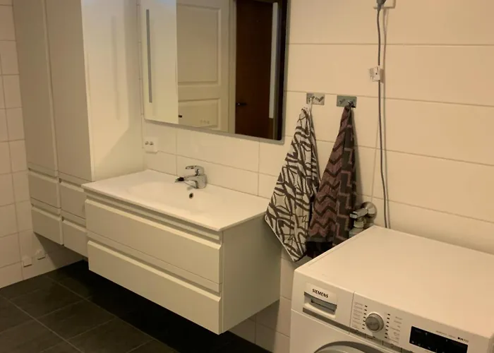 Northen Light Stay- Great Bus Links & Free Parking Apartament